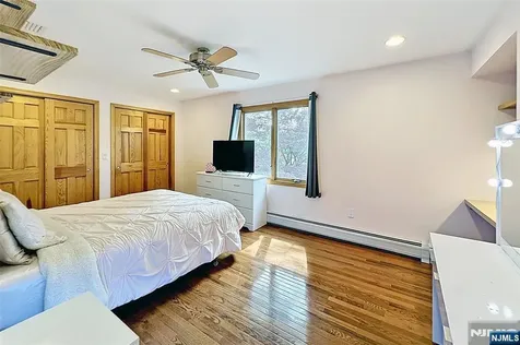 27 Seneca Avenue Rockaway Township NJ 07866