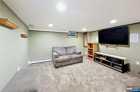 27 Seneca Avenue Rockaway Township NJ 07866