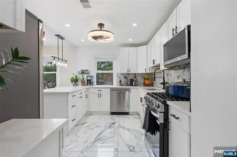 1576 Julian Terrace Union NJ 07083