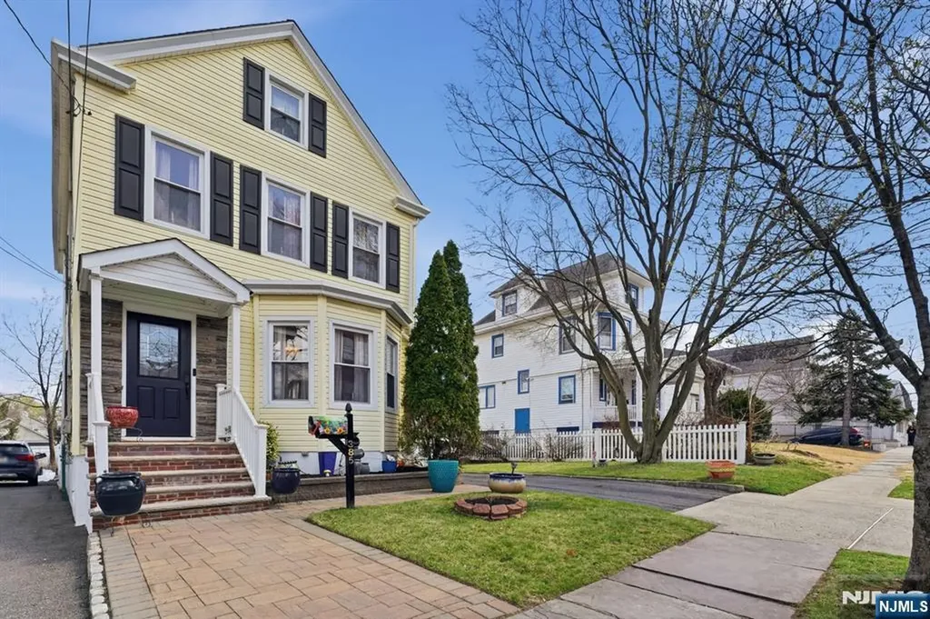 385 Berkeley Avenue Bloomfield NJ 07003