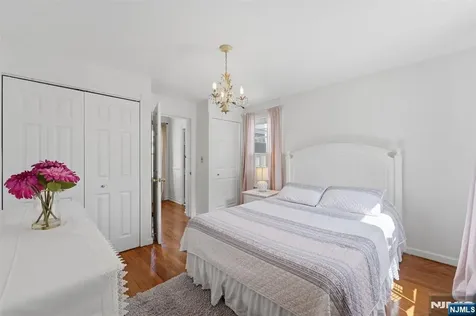 385 Berkeley Avenue Bloomfield NJ 07003