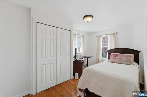 385 Berkeley Avenue Bloomfield NJ 07003