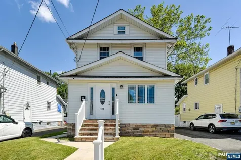 278 Centre Street Nutley NJ 07110