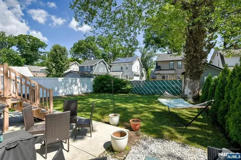 278 Centre Street Nutley NJ 07110
