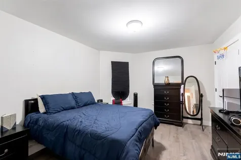 58 Park Avenue East Orange NJ 07017