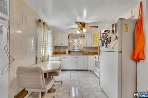 347 Mansfield Avenue Secaucus NJ 07094