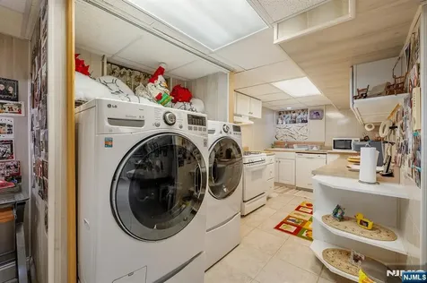 347 Mansfield Avenue Secaucus NJ 07094