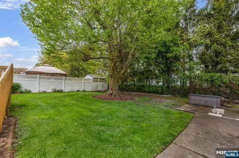 347 Mansfield Avenue Secaucus NJ 07094