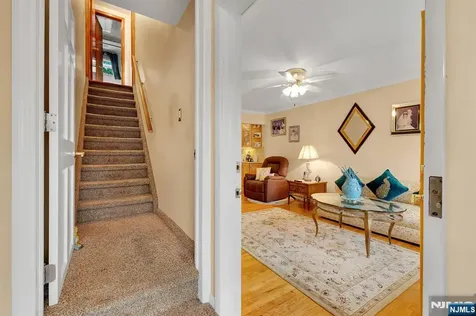 347 Mansfield Avenue Secaucus NJ 07094