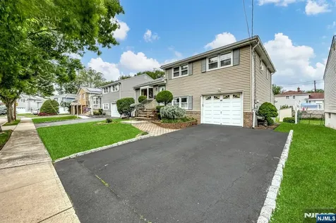 37 Cedar Drive Rochelle Park NJ 07662