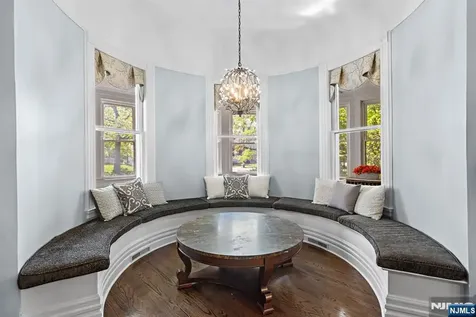 70 Ridge Rutherford NJ 07070