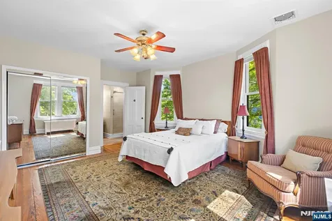 70 Ridge Rutherford NJ 07070