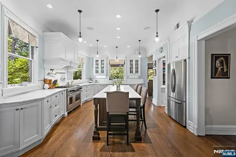 70 Ridge Rutherford NJ 07070