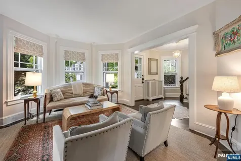 123 Liberty Street Ridgewood NJ 07450