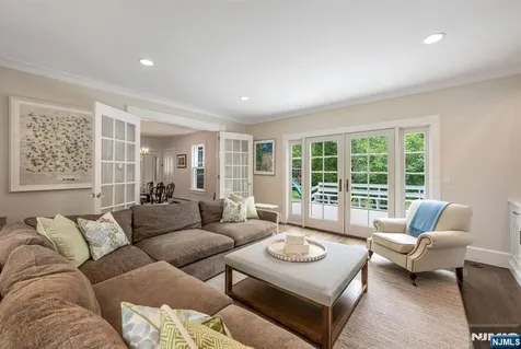 123 Liberty Street Ridgewood NJ 07450