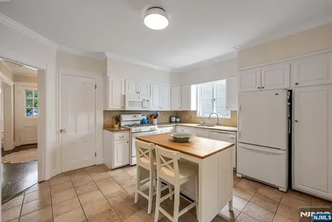 123 Liberty Street Ridgewood NJ 07450