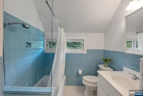 123 Liberty Street Ridgewood NJ 07450