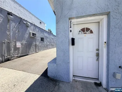 224 Macarthur Avenue Garfield NJ 07026