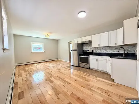 224 Macarthur Avenue Garfield NJ 07026