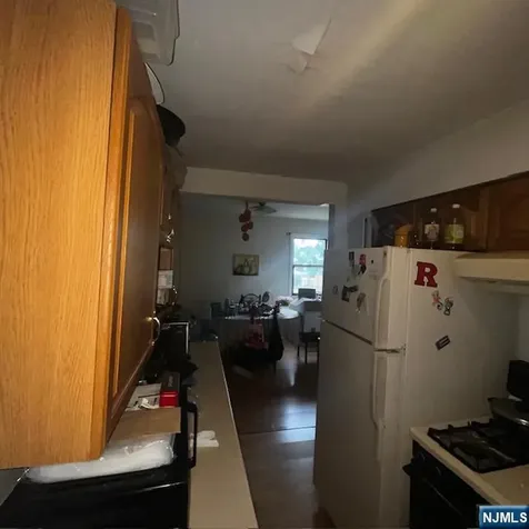165 Woods Avenue Bergenfield NJ 07621