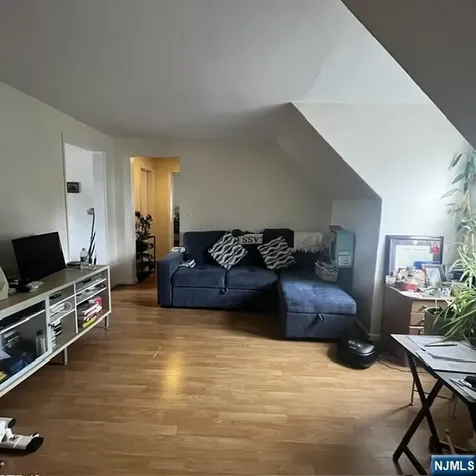 165 Woods Avenue Bergenfield NJ 07621