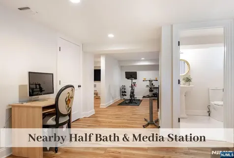 208 N Walnut Street Ridgewood NJ 07450