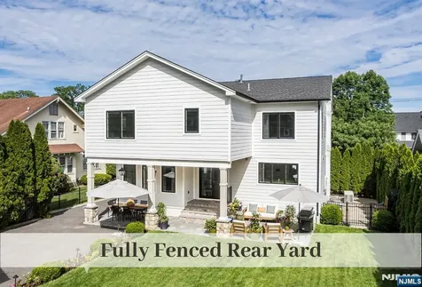 208 N Walnut Street Ridgewood NJ 07450