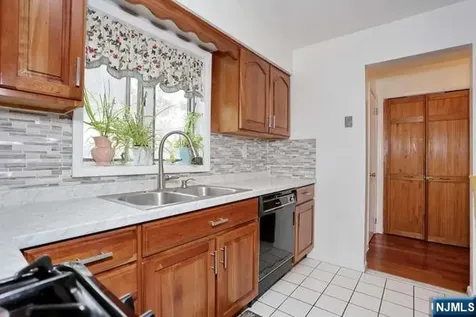 290 Hamilton Place Hackensack NJ 07601