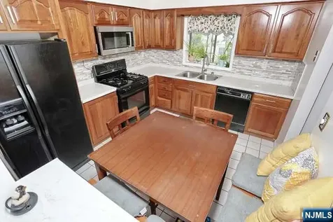 290 Hamilton Place Hackensack NJ 07601