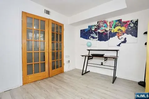290 Hamilton Place Hackensack NJ 07601