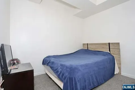 290 Hamilton Place Hackensack NJ 07601