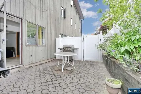 290 Hamilton Place Hackensack NJ 07601