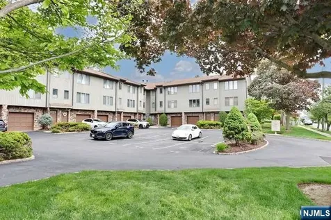 290 Hamilton Place Hackensack NJ 07601