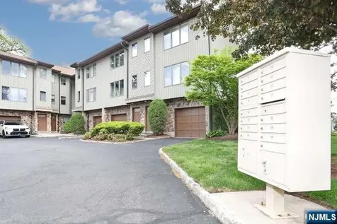 290 Hamilton Place Hackensack NJ 07601
