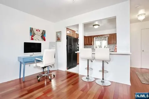290 Hamilton Place Hackensack NJ 07601
