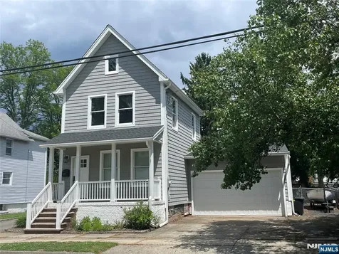 125 Center Street New Milford NJ 07646