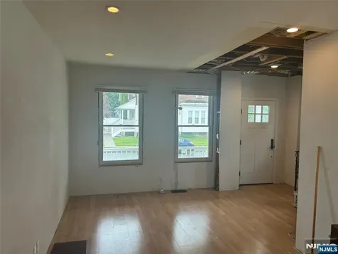 125 Center Street New Milford NJ 07646