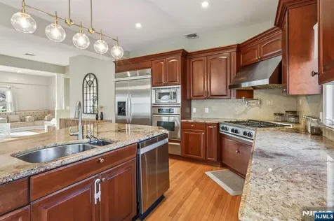 28 George Street Saddle Brook NJ 07663