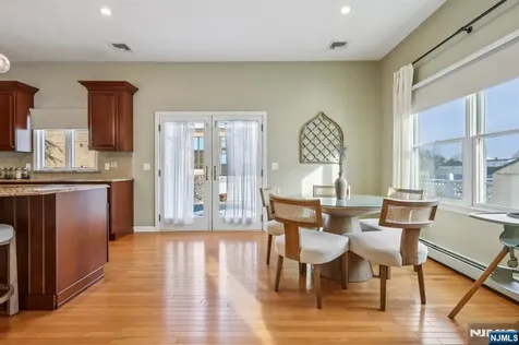 28 George Street Saddle Brook NJ 07663