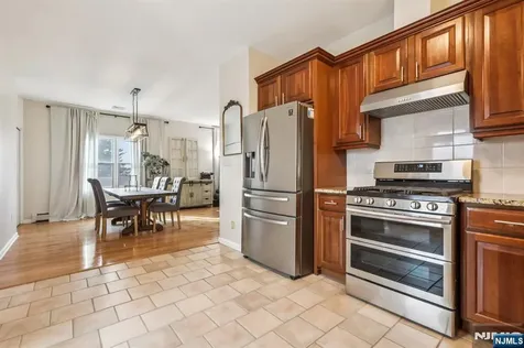 28 George Street Saddle Brook NJ 07663