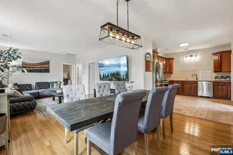 28 George Street Saddle Brook NJ 07663