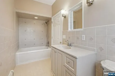 28 George Street Saddle Brook NJ 07663