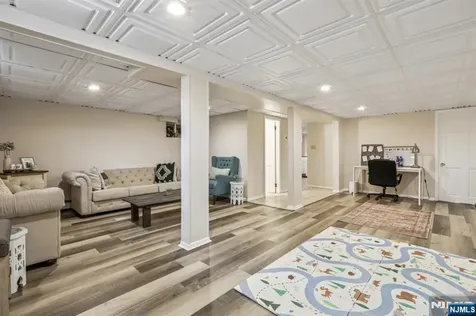 28 George Street Saddle Brook NJ 07663