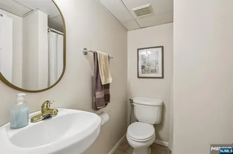 28 George Street Saddle Brook NJ 07663