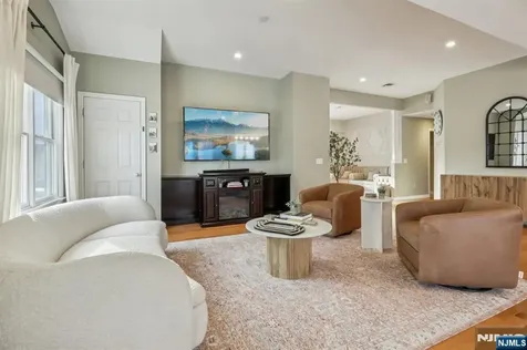 28 George Street Saddle Brook NJ 07663