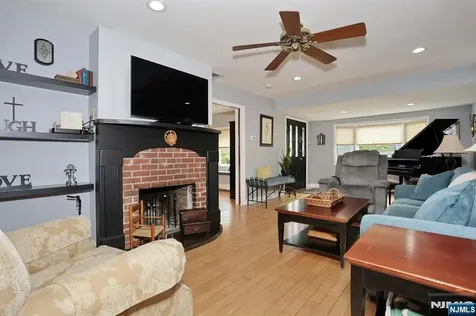 94 Smith Avenue Bergenfield NJ 07621
