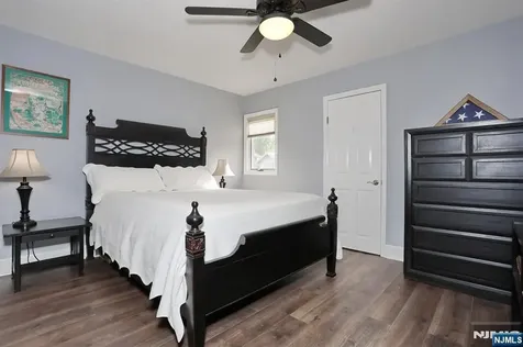 94 Smith Avenue Bergenfield NJ 07621