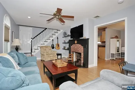 94 Smith Avenue Bergenfield NJ 07621