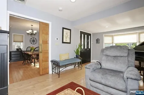 94 Smith Avenue Bergenfield NJ 07621
