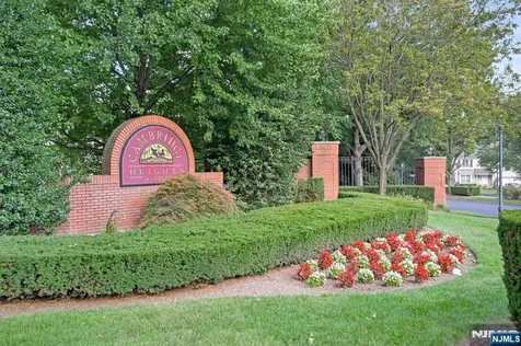 216 Barringer Nutley NJ 07110